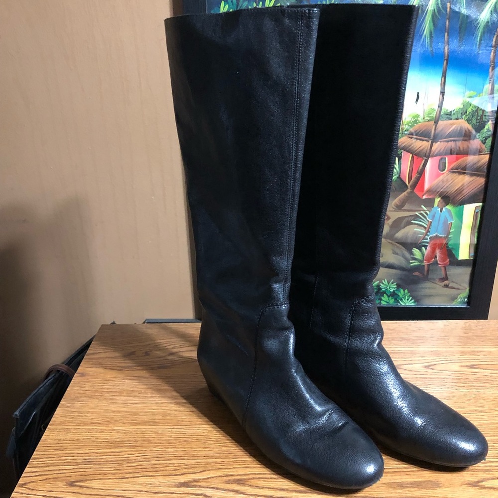 Nine West black leather